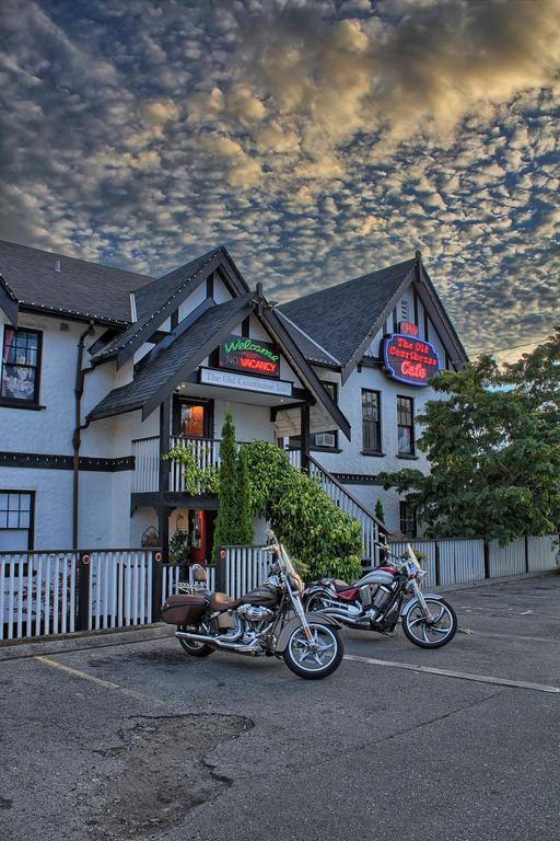 The Old Courthouse Inn Powell River Luaran gambar