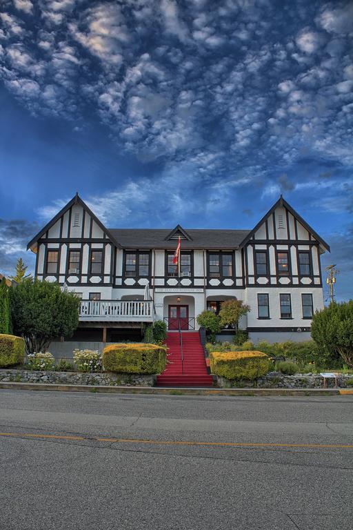 The Old Courthouse Inn Powell River Luaran gambar